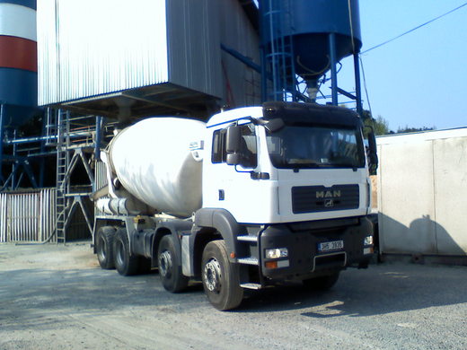 082708090313.jpg